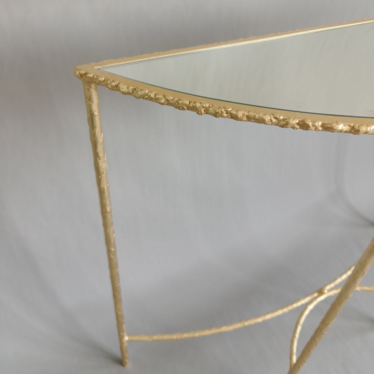 Modern Minimalist Curved Glass Iron Console Table 1-Tier For Entryways