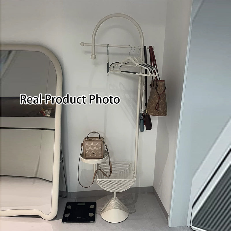 Modern Minimalist G-Shaped Iron Carbon Steel Floor-Standing Hall Tree 1-Basket For Bedroom