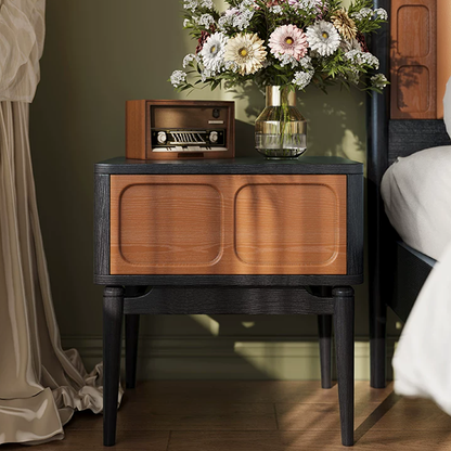 Retro Solid Ash Wood Nightstand - Hidden Handle Recessed Panel Bedside Table 1-Drawer For Bedroom