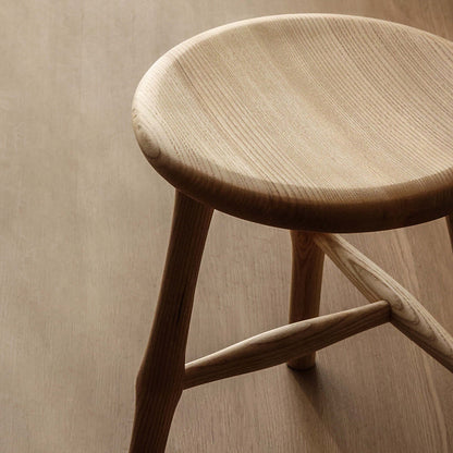 Traditional Japanese Solid Ash Wood Round Stool For Living Room
