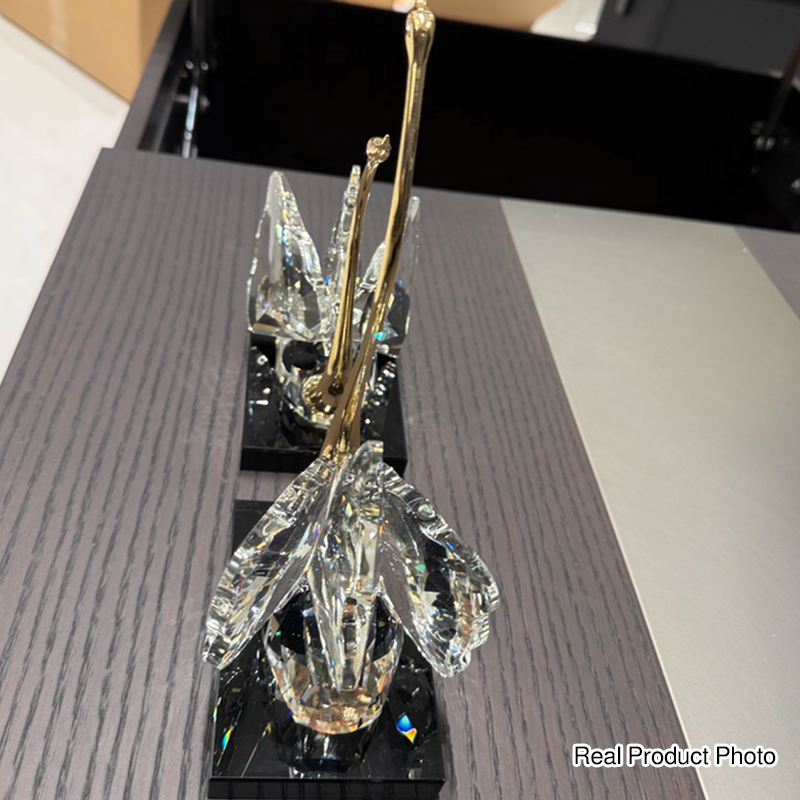 Modern Luxury Crystal Glass Metal Swan Figurine Set Decorative Sculpture Desk Decor For Living Room