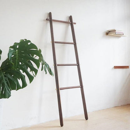 Modern Minimalist Solid Wood Ladder Hall Tree - Ladder-Style Towel & Garment Stand For Bedroom & Bathroom