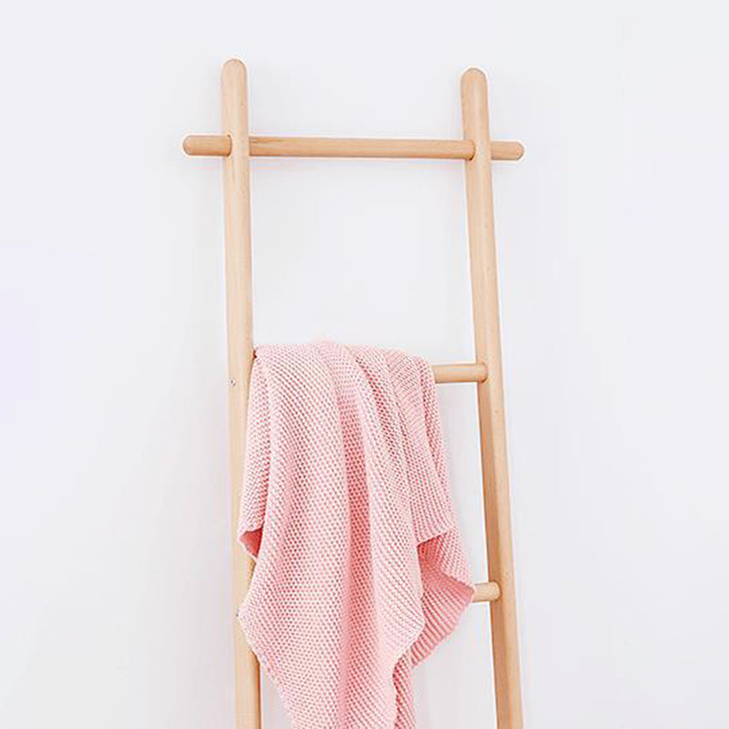 Modern Minimalist Solid Wood Ladder Hall Tree - Ladder-Style Towel & Garment Stand For Bedroom & Bathroom