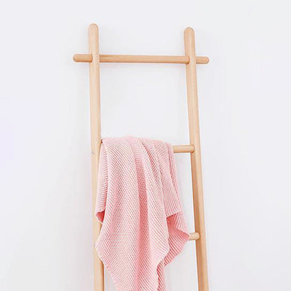Modern Minimalist Solid Wood Ladder Hall Tree - Ladder-Style Towel & Garment Stand For Bedroom & Bathroom