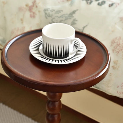 Traditional French Solid Wood Round Side Table For Living Room And Bedroom