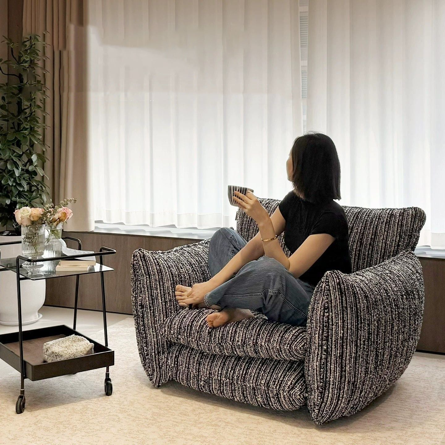 Traditional French Rectangular Linen-Cotton Printed Velvet Ring-Weave Solid Wood Accent Chair Backrest Armrest For Living Room