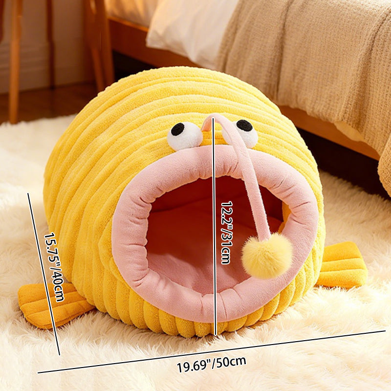 Contemporary Creative Lantern Fish Crystal Velvet PP Cotton Cat Bed Dog Bed For Bedroom
