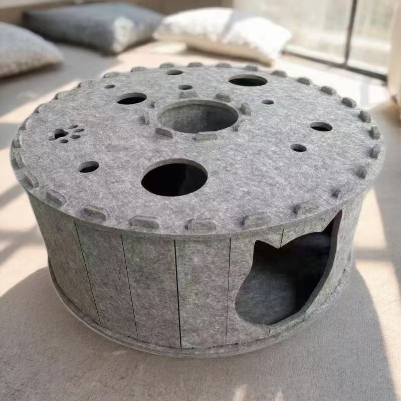 Contemporary Creative Cylindrical Donut-Shaped Porous Design Felt Tunnel Cat Bed For Bedroom