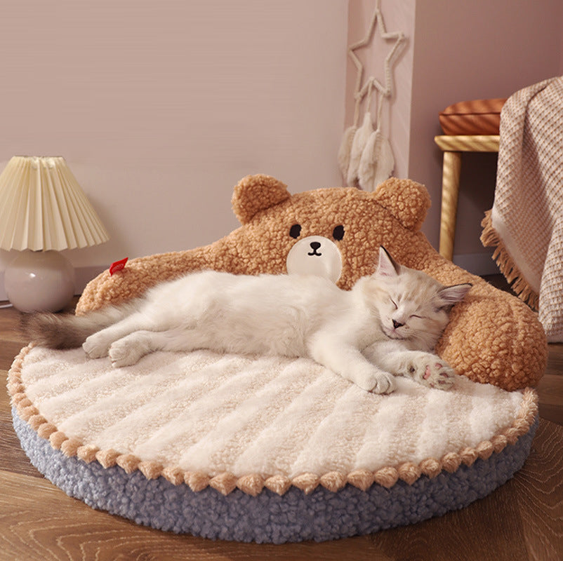 Contemporary Creative Round Bear Design Teddy Fleece Anti-Slip Dotted Oxford Fabric Hugging Cat Bed For Bedroom