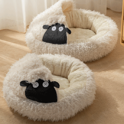Contemporary Creative Round Lamb Design Plush Anti-Slip Dotted Fabric Cat Bed With Toy Ball For Bedroom