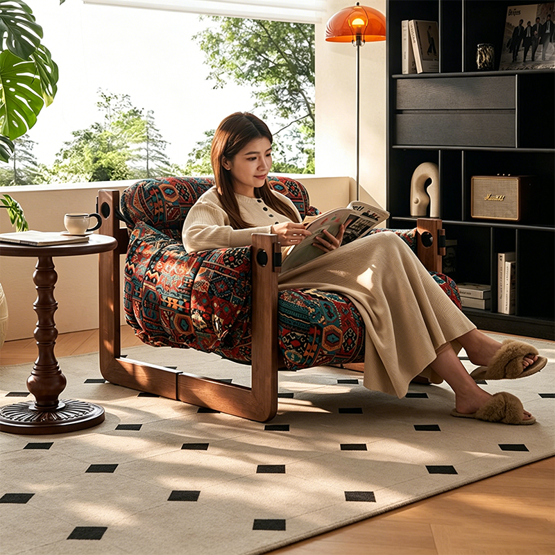 Vintage Ash Wood Jacquard Lounge Chair - Plush Down & Fiber-Filled Accent Armchair For Living Room
