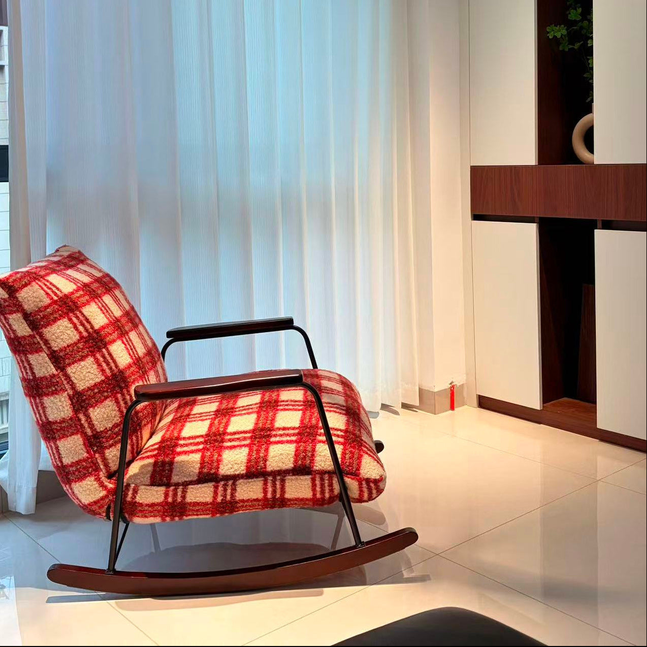 Mid-Century Adjustable Chenille & Sherpa Fabric Rocking Chair - Single Lounge Chair For Living Room