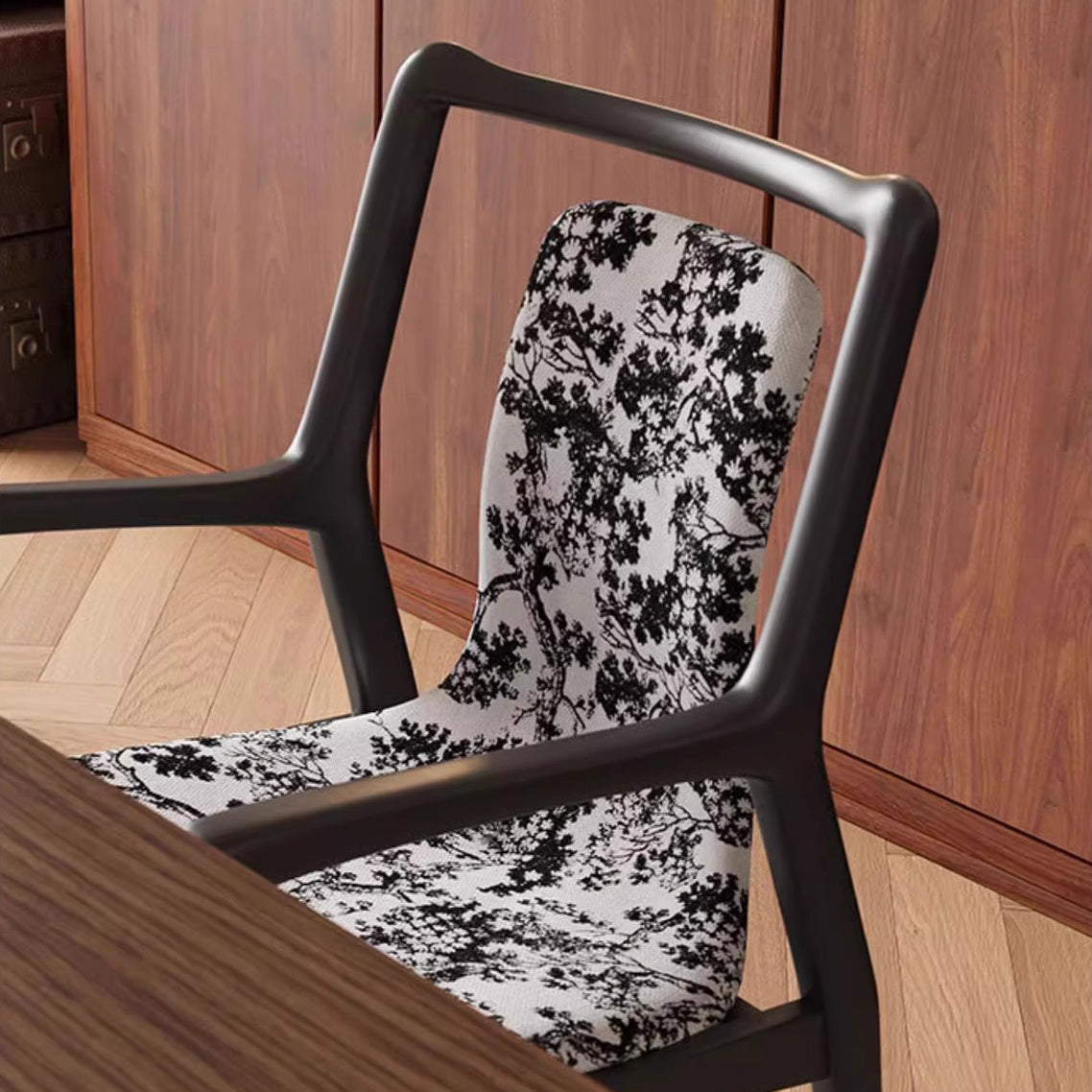 Traditional Chinese Square Rectangular Ash Wood Velvet Dining Chair Backrest Armrest For Dining Room & Kitchen