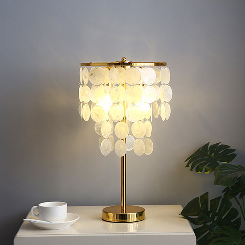 Contemporary Scandinavian Round Processing Natural Shell Iron 1-Light Table Lamp For Bedroom