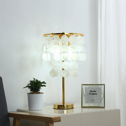 Contemporary Scandinavian Round Processing Natural Shell Iron 1-Light Table Lamp For Bedroom