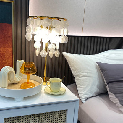 Contemporary Scandinavian Round Processing Natural Shell Iron 1-Light Table Lamp For Bedroom