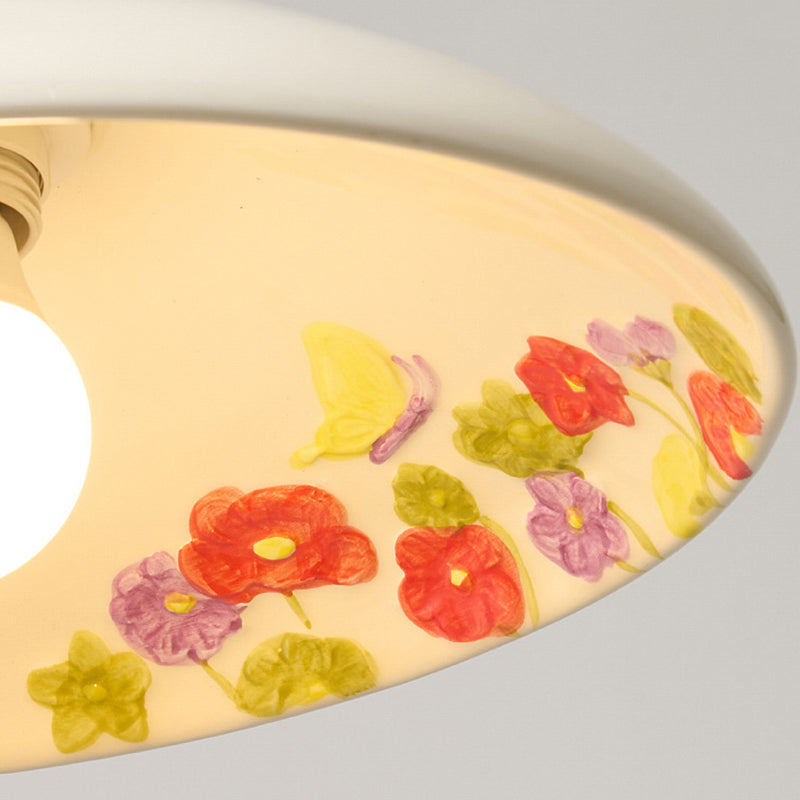 Traditional French Fan-shaped Flower Pattern Rubberwood Ceramic 1-Light Pendant Light For Living Room