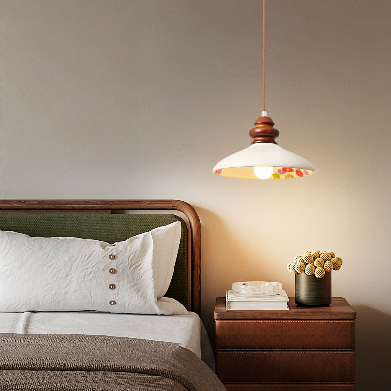 Traditional French Fan-shaped Flower Pattern Rubberwood Ceramic 1-Light Pendant Light For Living Room