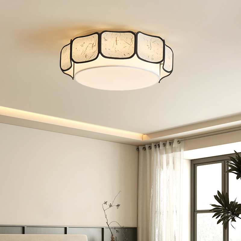 Traditional Chinese Iron Fabric Round 1-Light Flush Mount Ceiling Light For Living Room