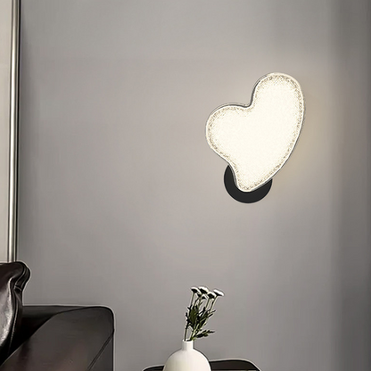 Contemporary Nordic Hardware Acrylic Heart-Shaped LED Wall Sconce Lamp For Living Room & Bedroom