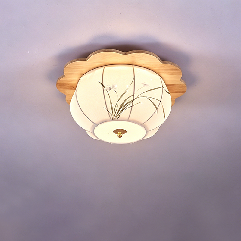 Traditional Chinese Floral Print Oak Wood Fabric Round LED Flush Mount Ceiling Light For Living Room