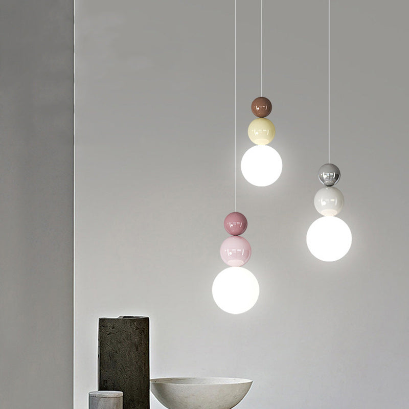 Traditional French PE Metal Globe LED Pendant Light For Bedroom
