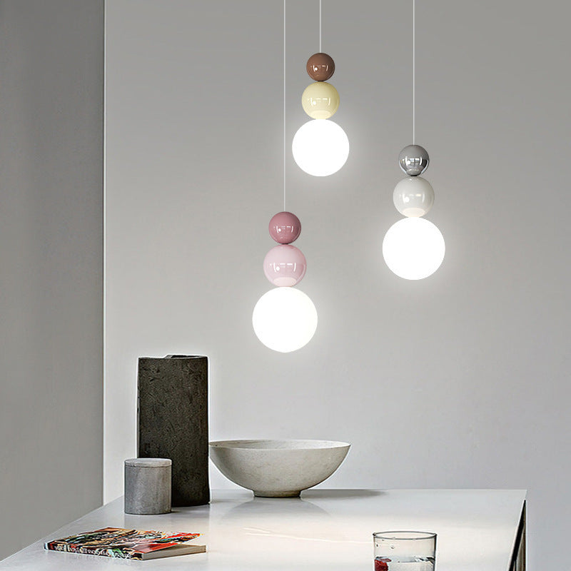 Traditional French PE Metal Globe LED Pendant Light For Bedroom