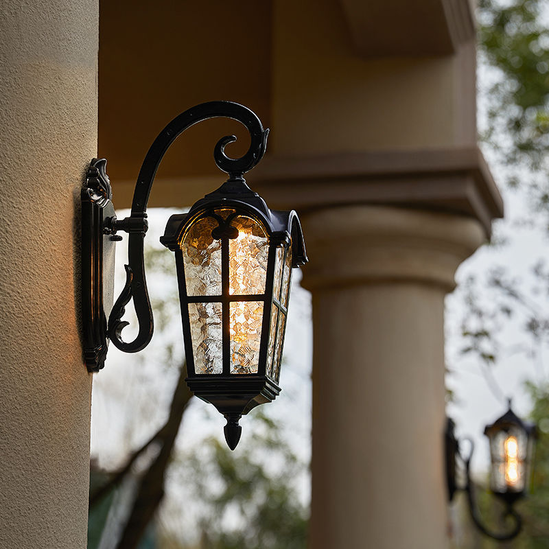 Contemporary Nordic Aluminum Glass Curved-Square 1-Light Wall Sconce Lamp For Outdoor