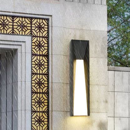 Modern Minimalist Waterproof Rectangular Stainless Steel Acrylic LED Outdoor Wall Sconce Lamp For Garden