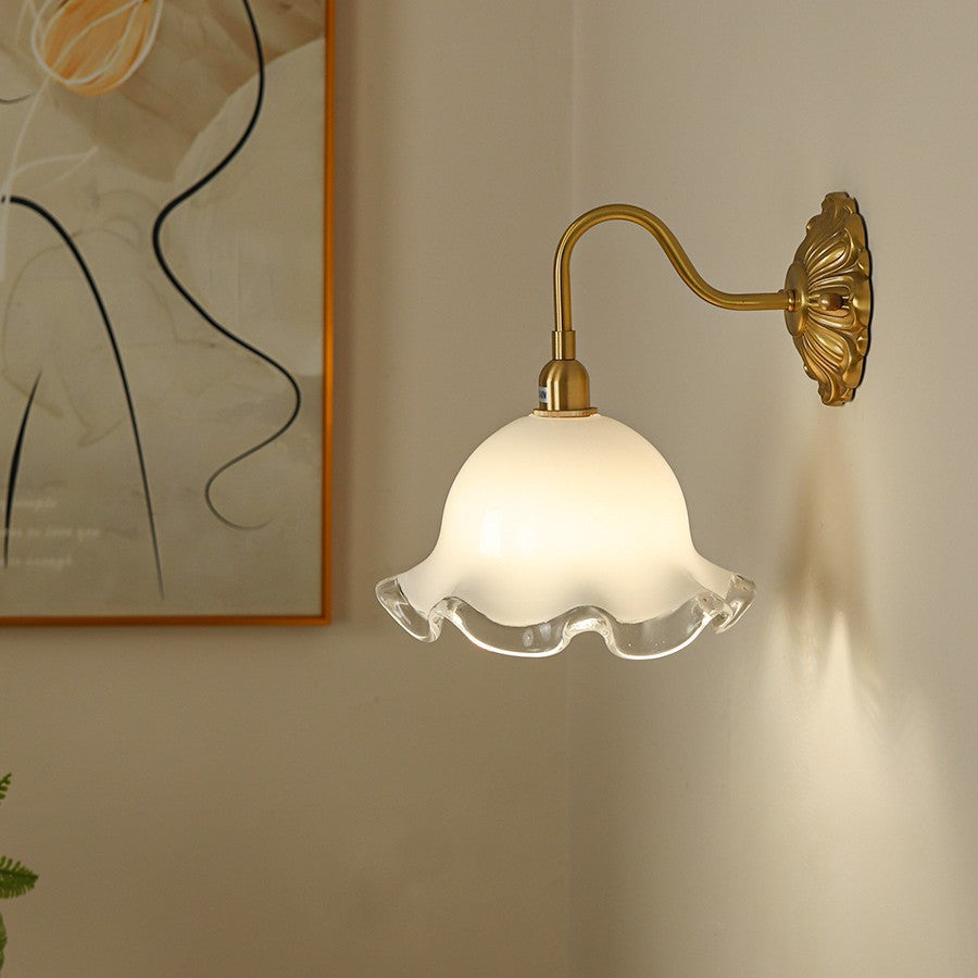 Traditional Rustic Flower Brass Glass 1-Light Wall Sconce Lamp For Bedroom