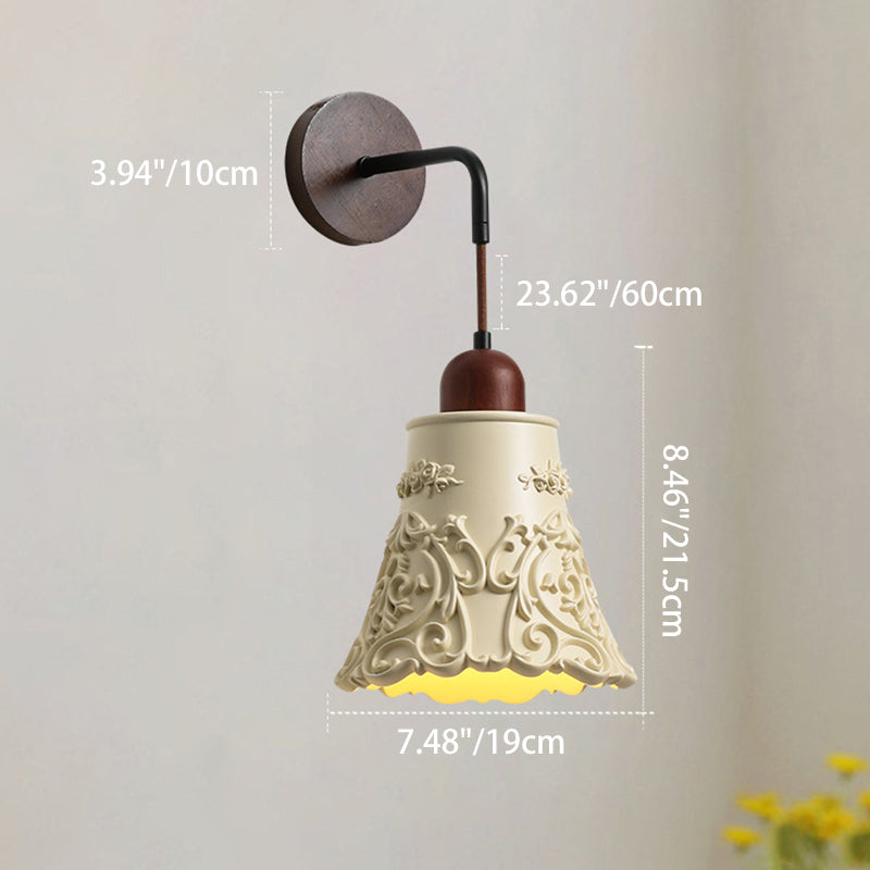 Traditional Vintage Carved Geometric Shape Resin Solid Wood 1-Light Wall Sconce Lamp For Bedroom