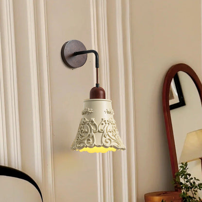 Traditional Vintage Carved Geometric Shape Resin Solid Wood 1-Light Wall Sconce Lamp For Bedroom