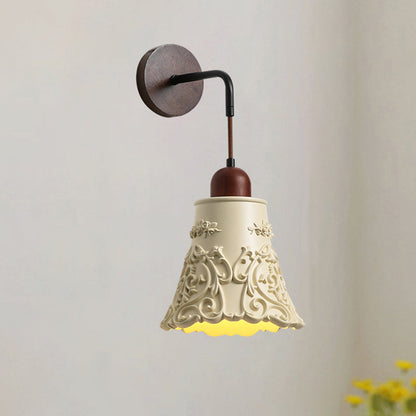 Traditional Vintage Carved Geometric Shape Resin Solid Wood 1-Light Wall Sconce Lamp For Bedroom