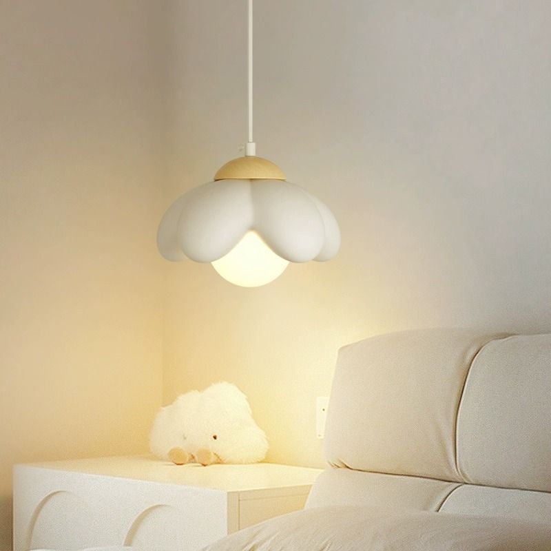 Contemporary Scandinavian Resin Wood Flower 1-Light Pendant Light For Dining Room