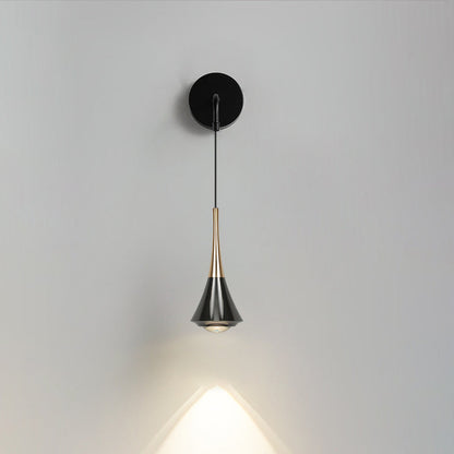 Contemporary Scandinavian Aluminum Iron Linear LED Wall Sconce Lamp For Bedroom