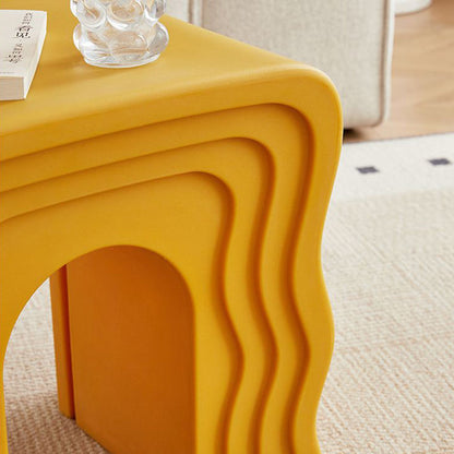 Contemporary Nordic PE Wavy Trapezoid Side Table 1-Tier For Living Room