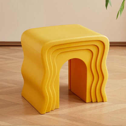 Contemporary Nordic PE Wavy Trapezoid Side Table 1-Tier For Living Room