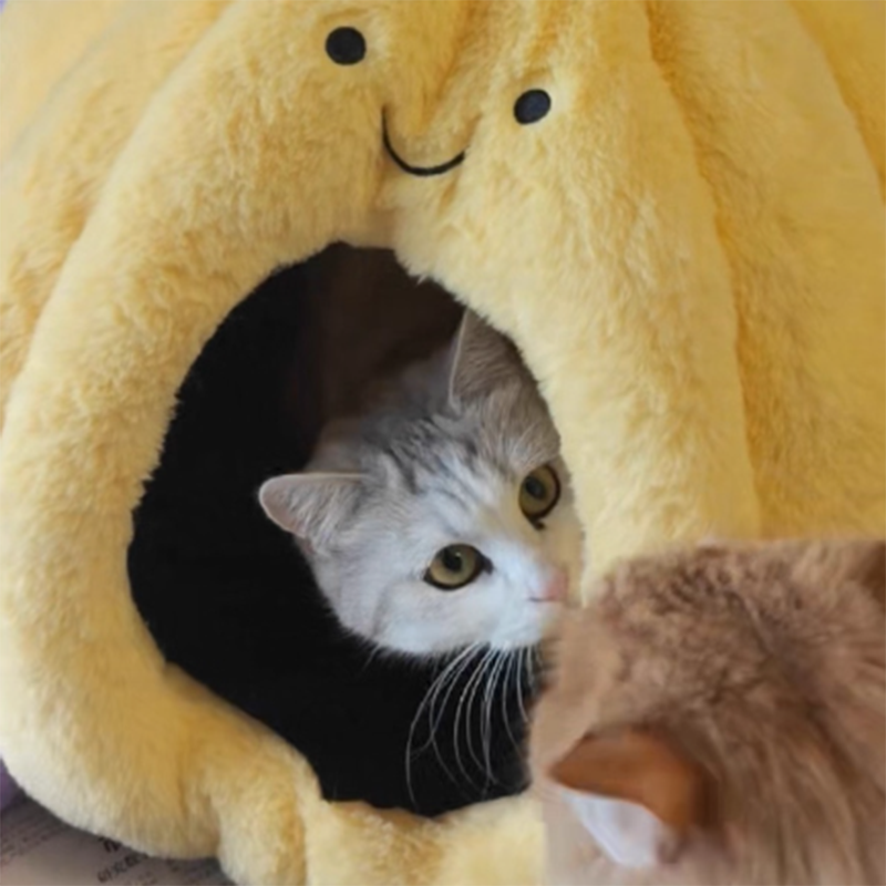 Contemporary Creative Round Velvet Fabric PP Cotton Semi-Enclosed Cat Bed For Bedroom