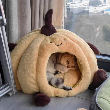 Contemporary Creative Round Velvet Fabric PP Cotton Semi-Enclosed Cat Bed For Bedroom