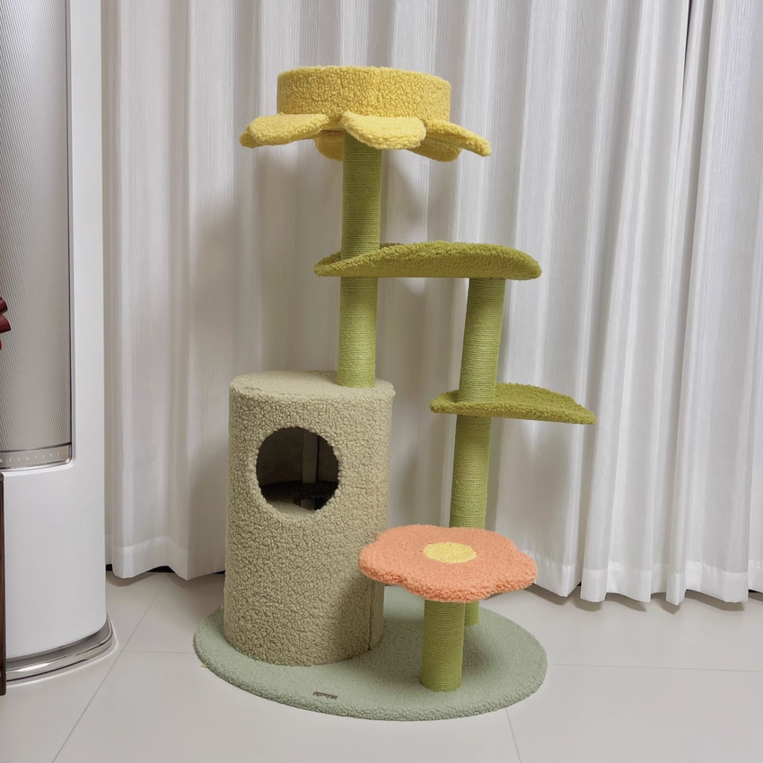 Contemporary Creative Round Particleboard Velvet Fabric Hemp Rope Cat Tree For Living Room