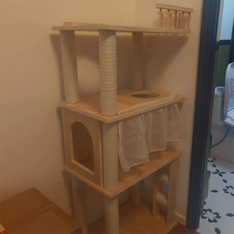 Contemporary Scandinavian Rectangular Pine Solid Wood Pillar Multi-Layer Solid Wood Panel Hemp Rope Cat Tree 4-Tier For Living Room
