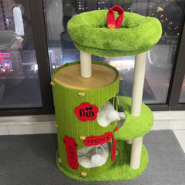 Contemporary Scandinavian Round Medium-Density Fiberboard Hemp Rope Paper Tube Velvet Fabric Felt Cat Tree 4-Tier For Bedroom