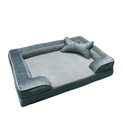 Contemporary Scandinavian Rectangular Pet Bed: Fence-Style Pillow - Compressible Cat Bed For Bedroom