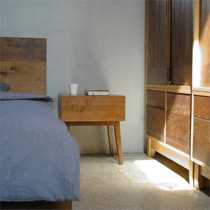 Modern Minimalist Rectangular Solid Wood Nightstand 1-Drawer 4-Leg For Bedroom