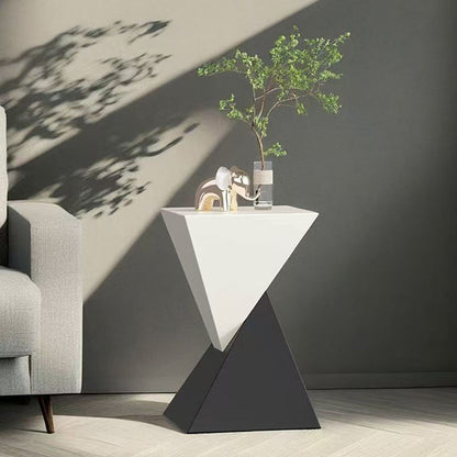 Modern Minimalist Triangular Carbon Steel Side Table For Living Room