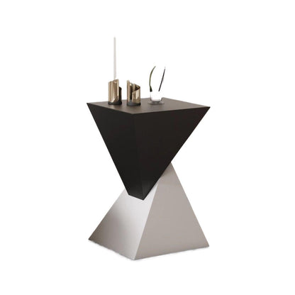Modern Minimalist Triangular Carbon Steel Side Table For Living Room