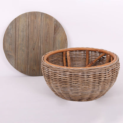 Traditional Vintage Round Rattan Coffee Table - Solid Wood: Hand-Woven, Rustic Charm, Durable Craftsmanship & Timeless Aesthetic For Living Room & Veranda