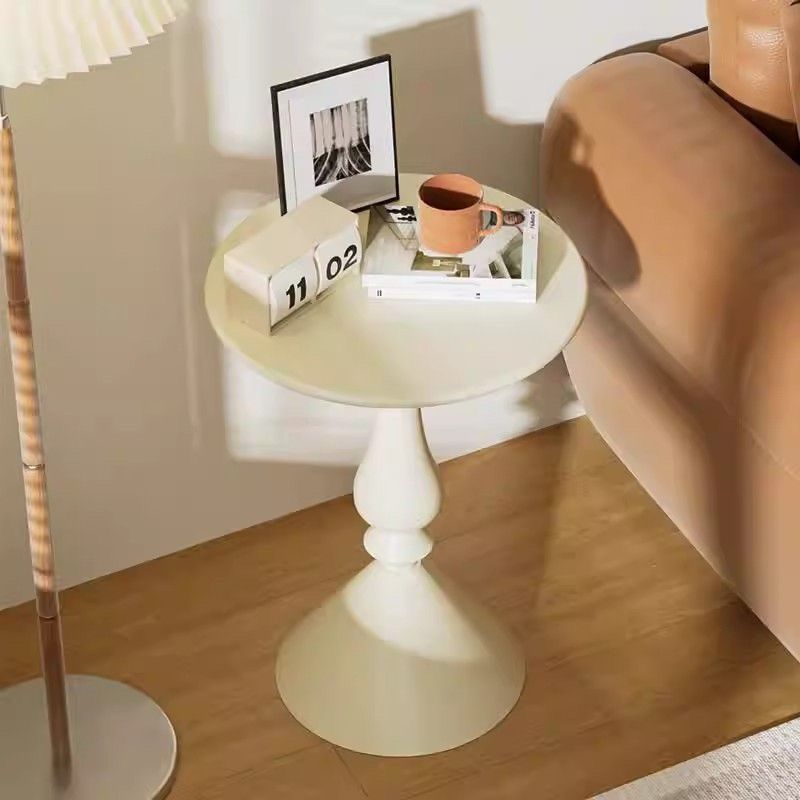 Modern Minimalist Round Iron Side Table For Living Room