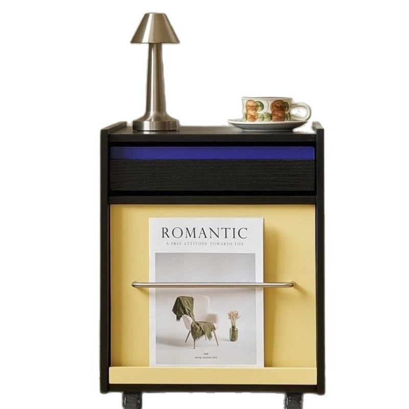 Traditional Vintage Rectangular Solid Wood Metal Nightstand 2-Drawer Movable For Bedroom