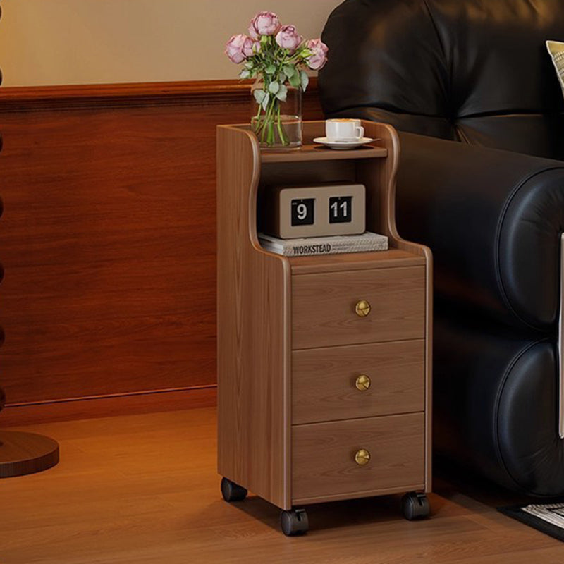 Traditional Vintage Rubberwood Rectangular Movable Nightstand With 3 Drawers Storage For Bedroom